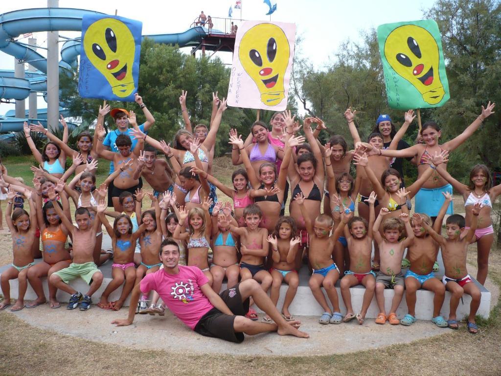 Camping Villaggio Lamaforca Torre Santa Sabina Buitenkant foto