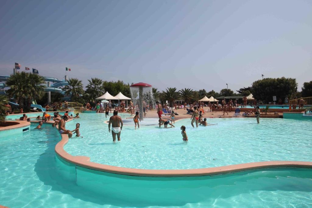 Camping Villaggio Lamaforca Torre Santa Sabina Buitenkant foto