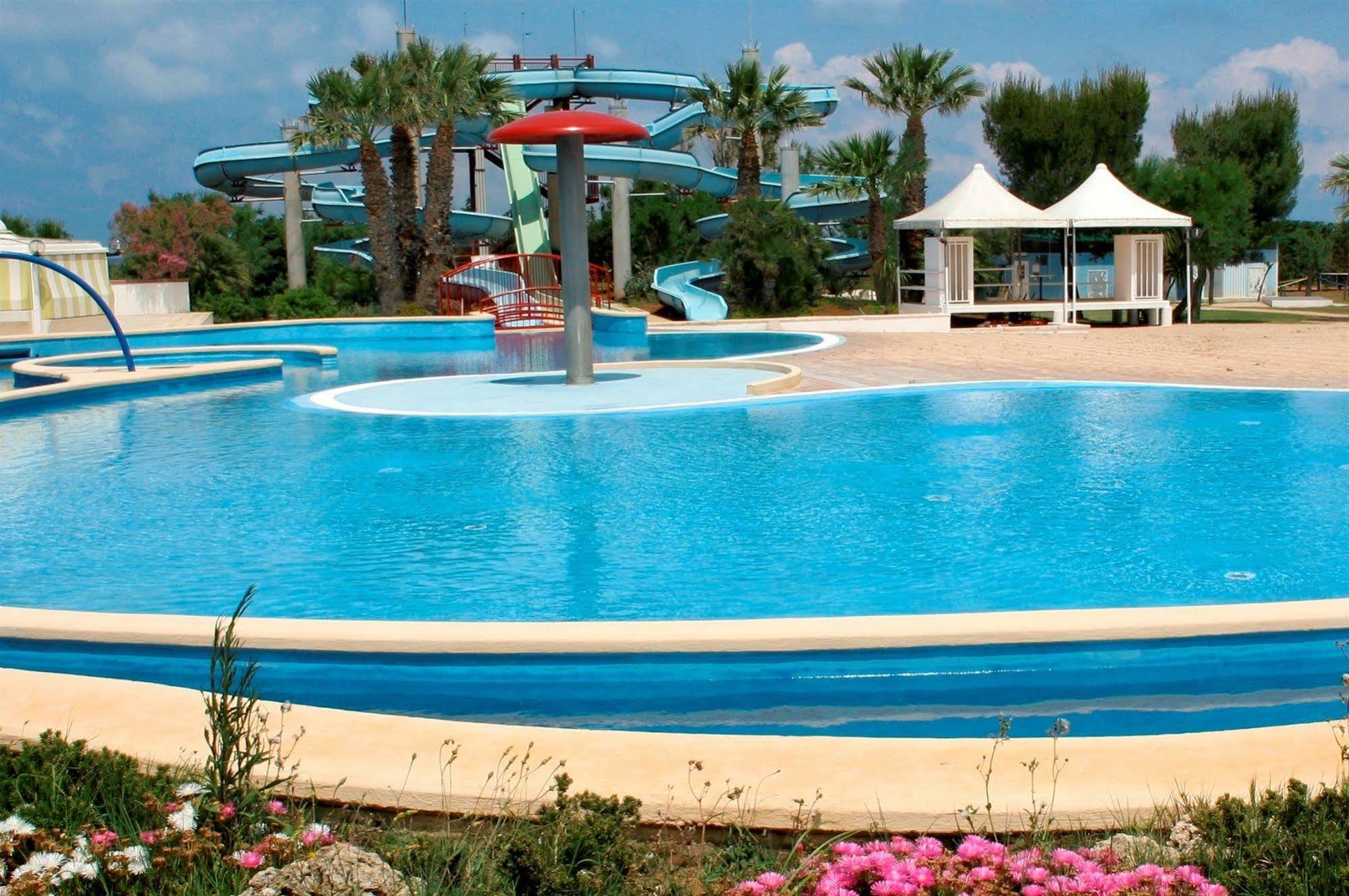 Camping Villaggio Lamaforca Torre Santa Sabina Buitenkant foto